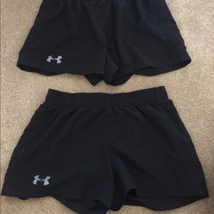 Black under amour athletic shorts